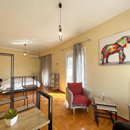 Chiou Spacious 90Sqm Apt In أثينا المظهر الخارجي الصورة