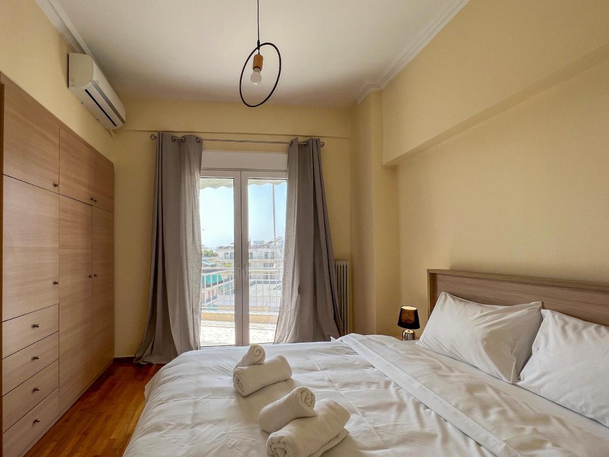Chiou Spacious 90Sqm Apt In أثينا المظهر الخارجي الصورة