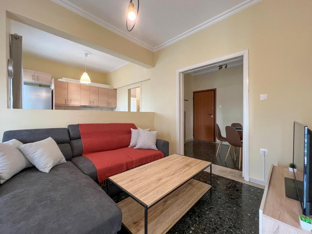 Chiou Spacious 90Sqm Apt In أثينا المظهر الخارجي الصورة