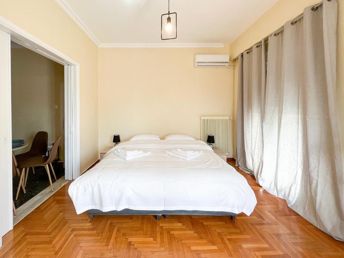 Chiou Spacious 90Sqm Apt In أثينا المظهر الخارجي الصورة